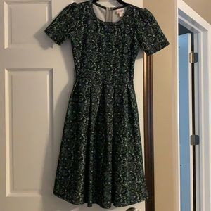 Floral Amelia LulaRoe dress. XXS